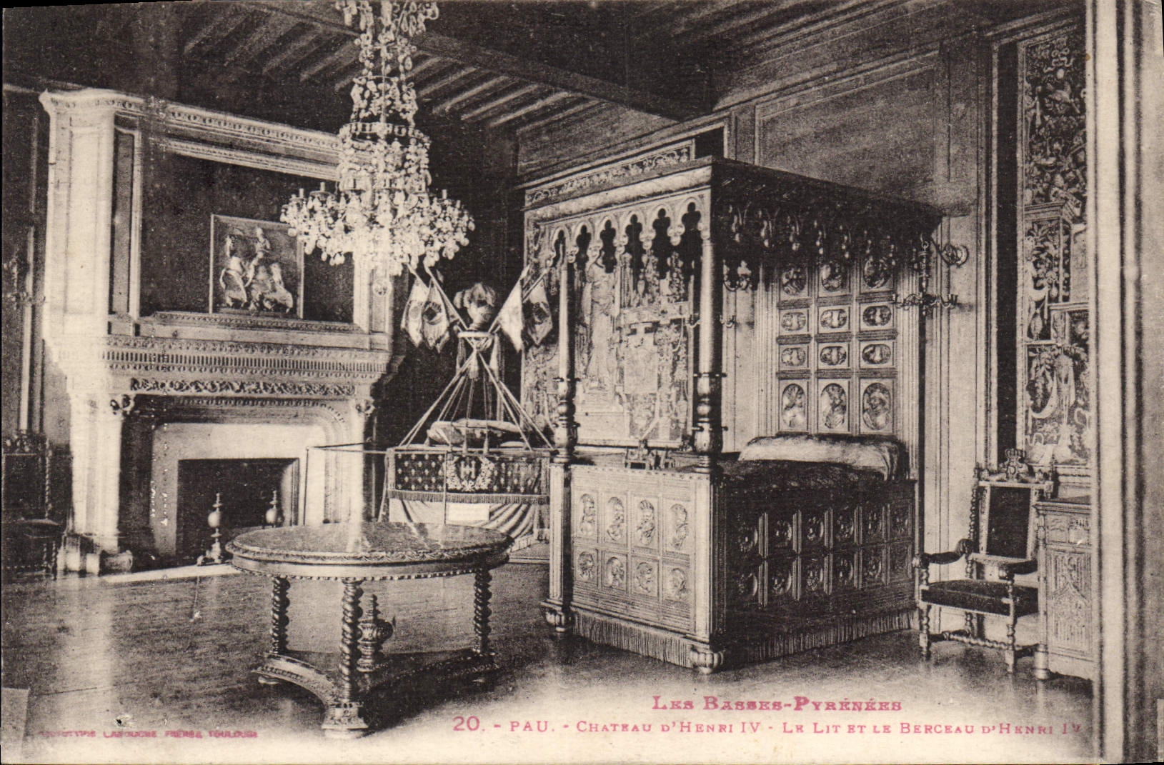 CPA Les Basses Pyrenees Pau Chateau D'Henry IV