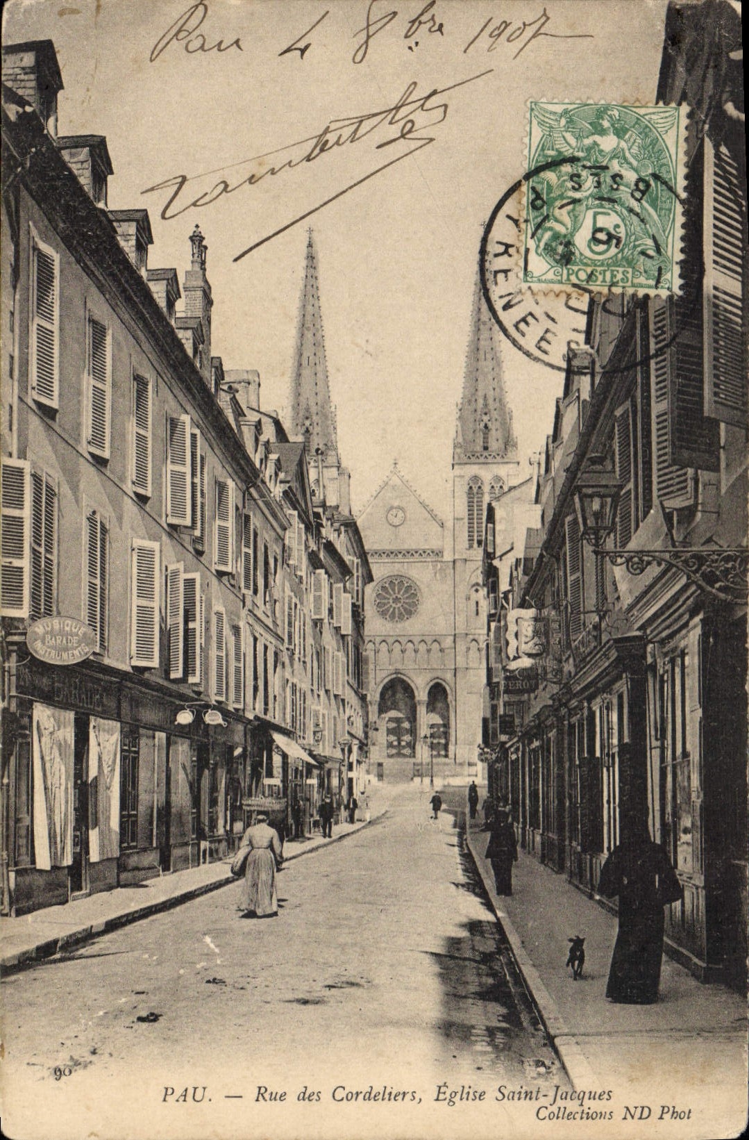 CPA Pau Rue des Cordeliers Eglise Saint Jacques