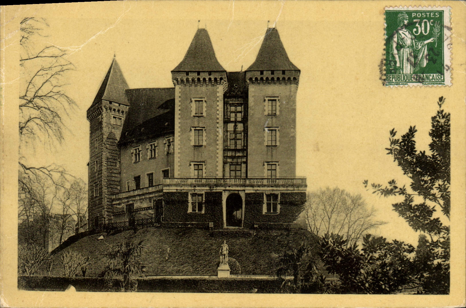 CPA Chateau de Pau La Facade Occidentale 