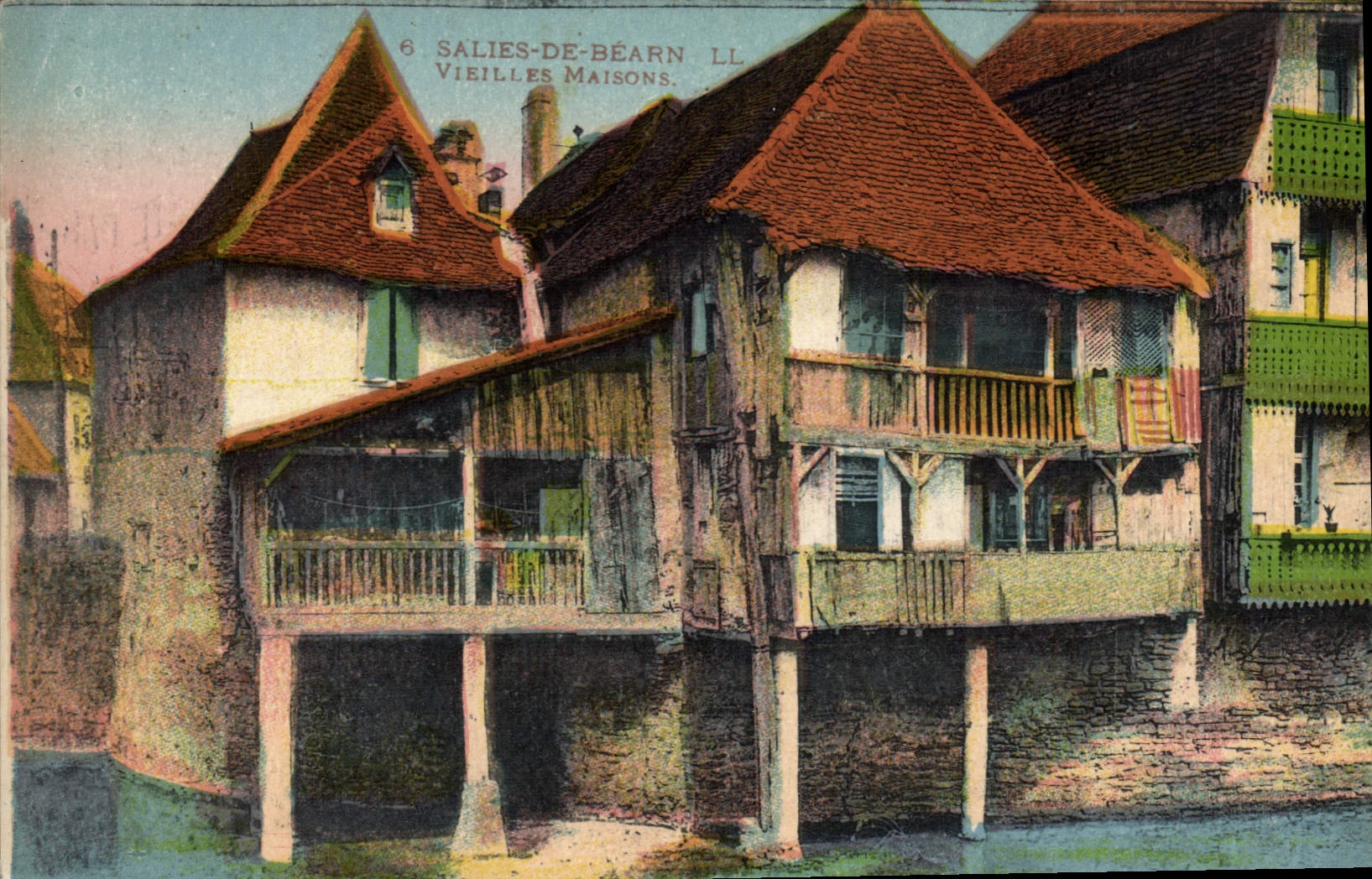 CPA Salies de Bearn Vieilles Maisons 