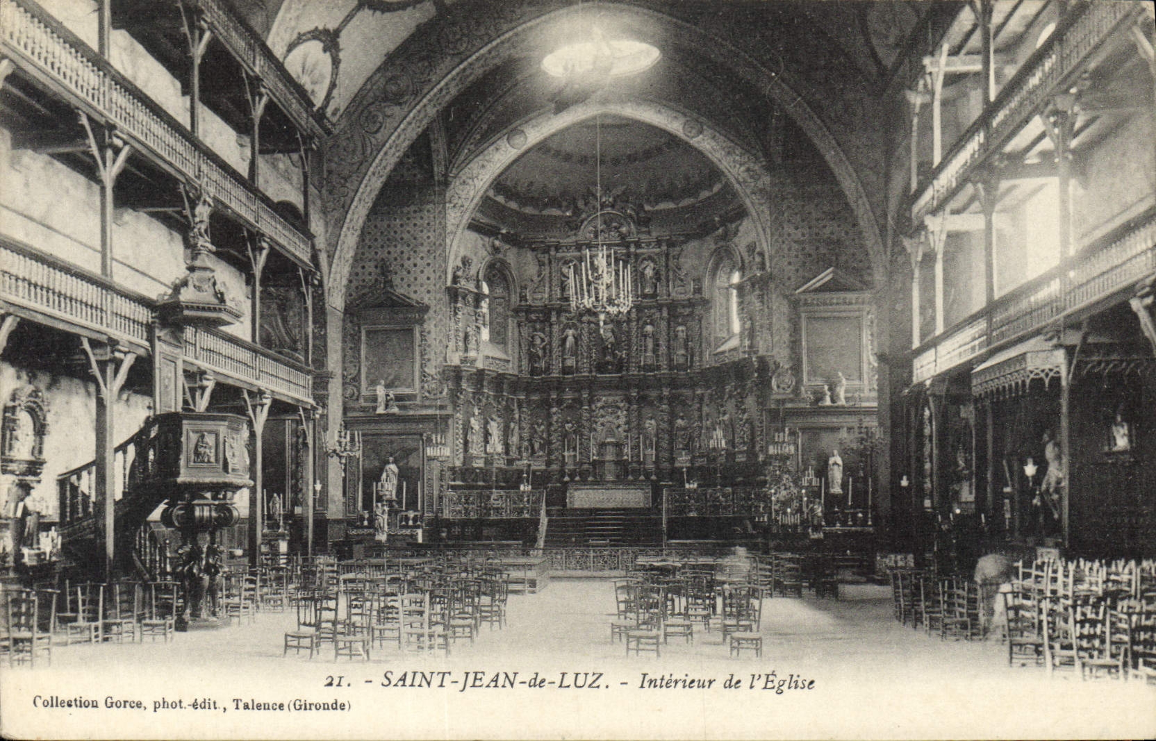 CPA Saint Jean de Luz Interieur de l'Eglise
