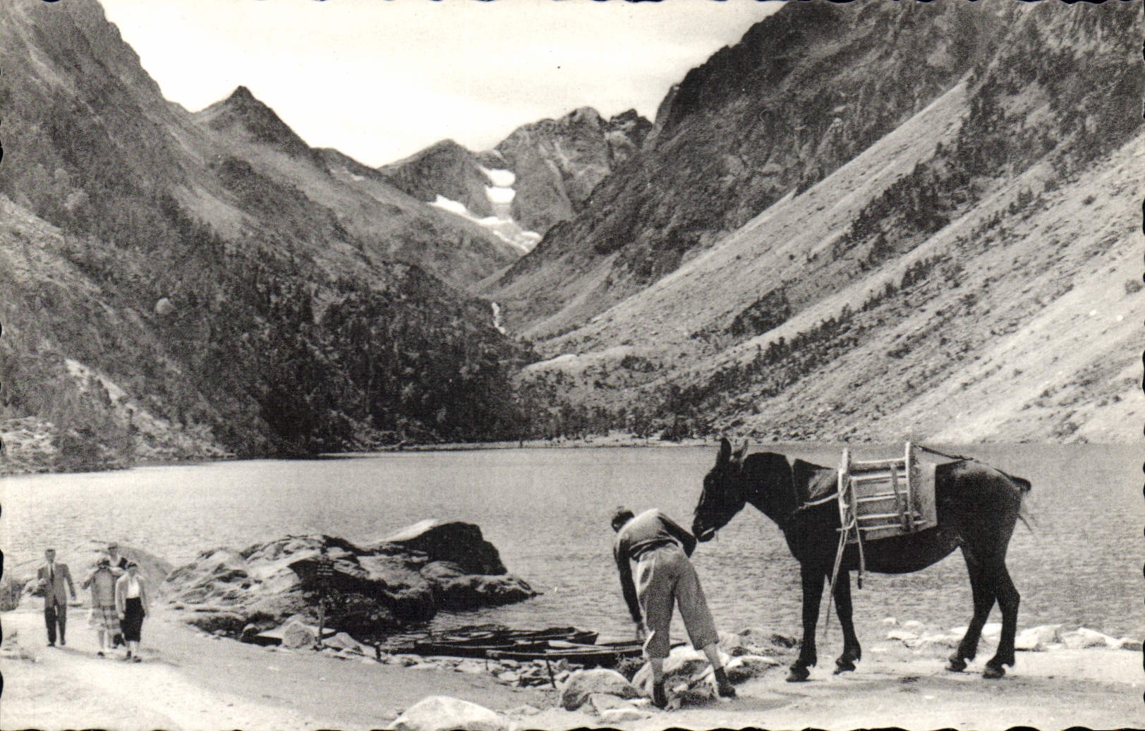 CPA Cauterets Le Lac du Gaube 