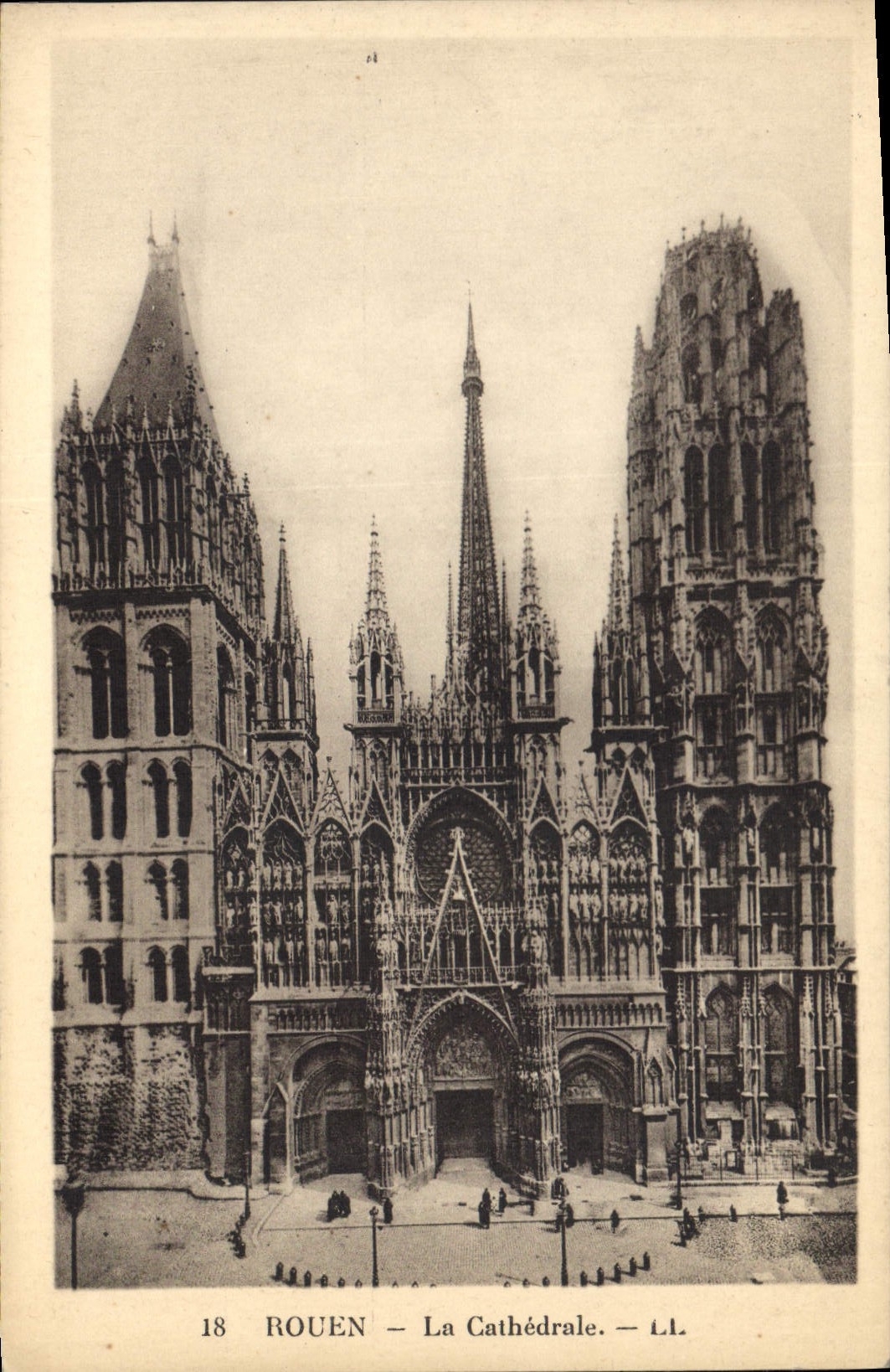CPA Rouen La Cathedrale 