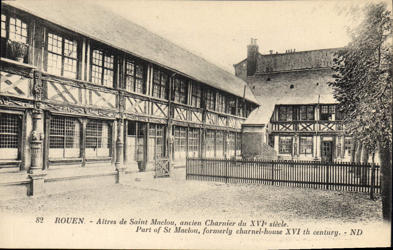 CPA Rouen Aitres de Saint Maclou Ancien Charnier