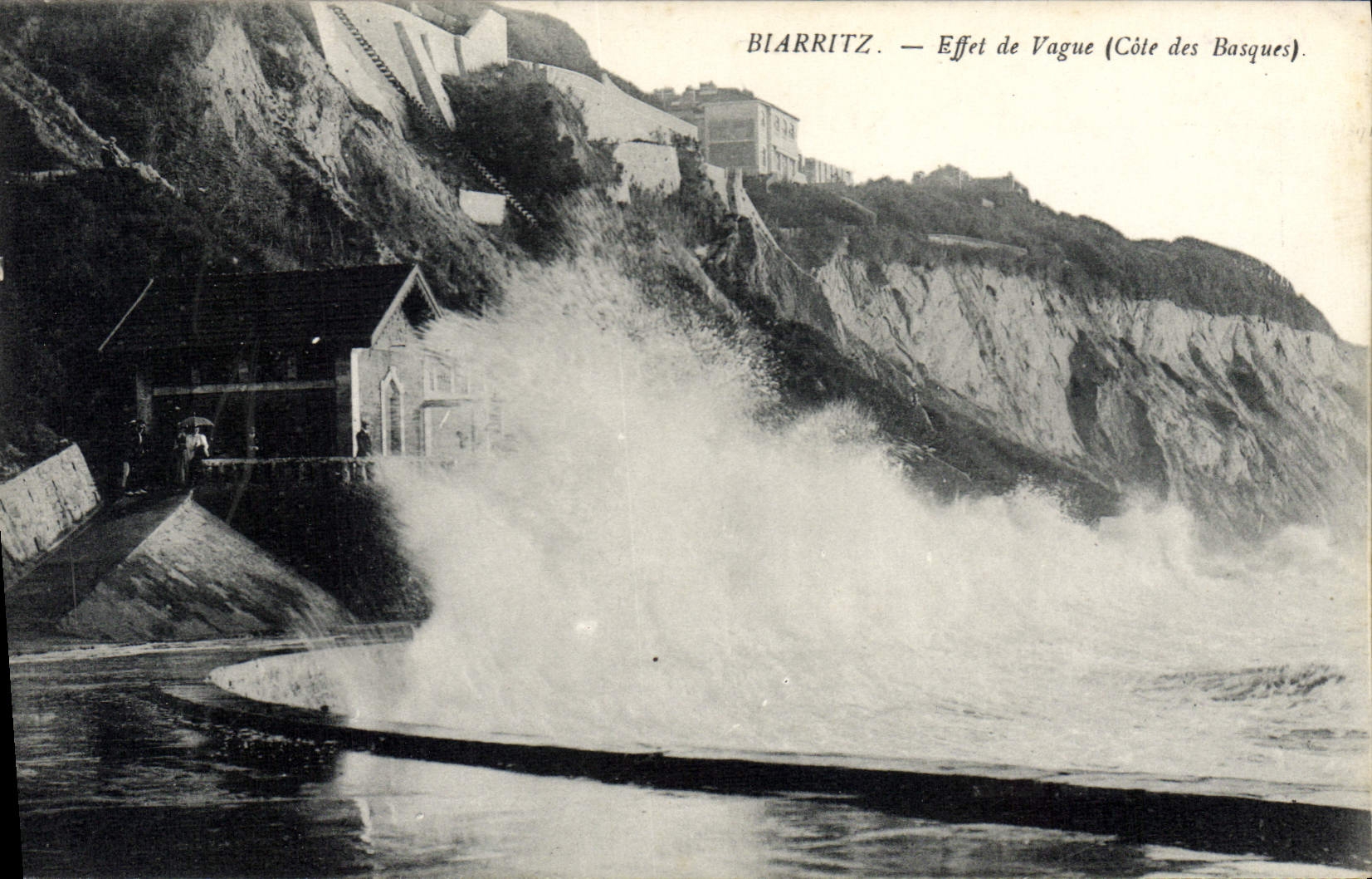 CPA Biarritz Effet de Vague 