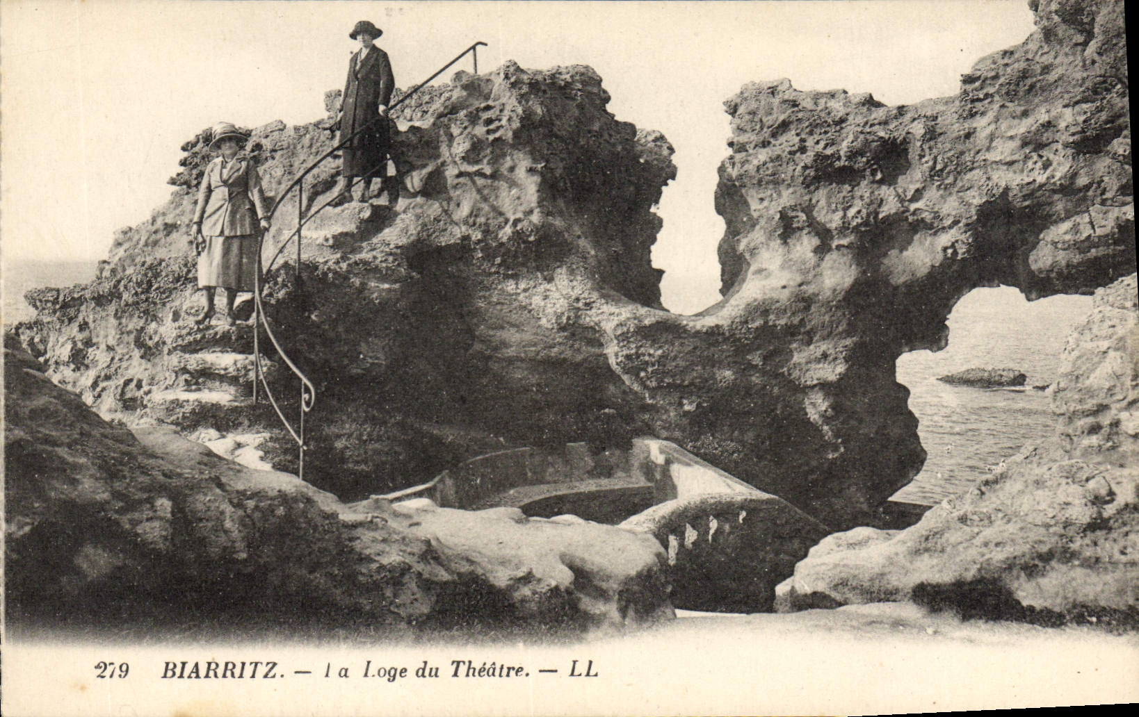 CPA Biarritz La Loge du Theatre 