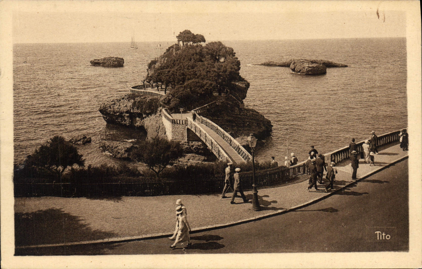 CPA Biarritz Cote Basque Le Rocher du Basta 