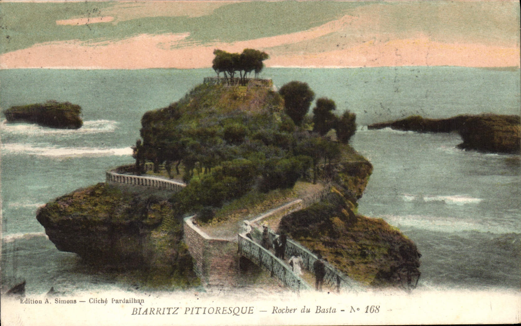 CPA Biarritz Pittoresque Rocher du Basta