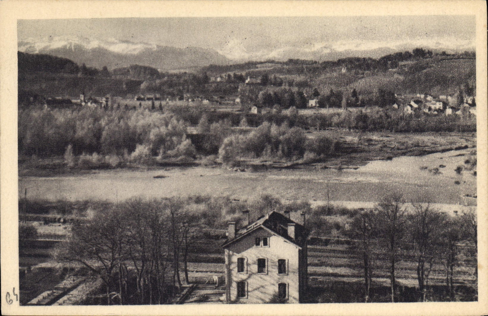 CPA Pau Le Gave et la Chaine des Pyrenees 