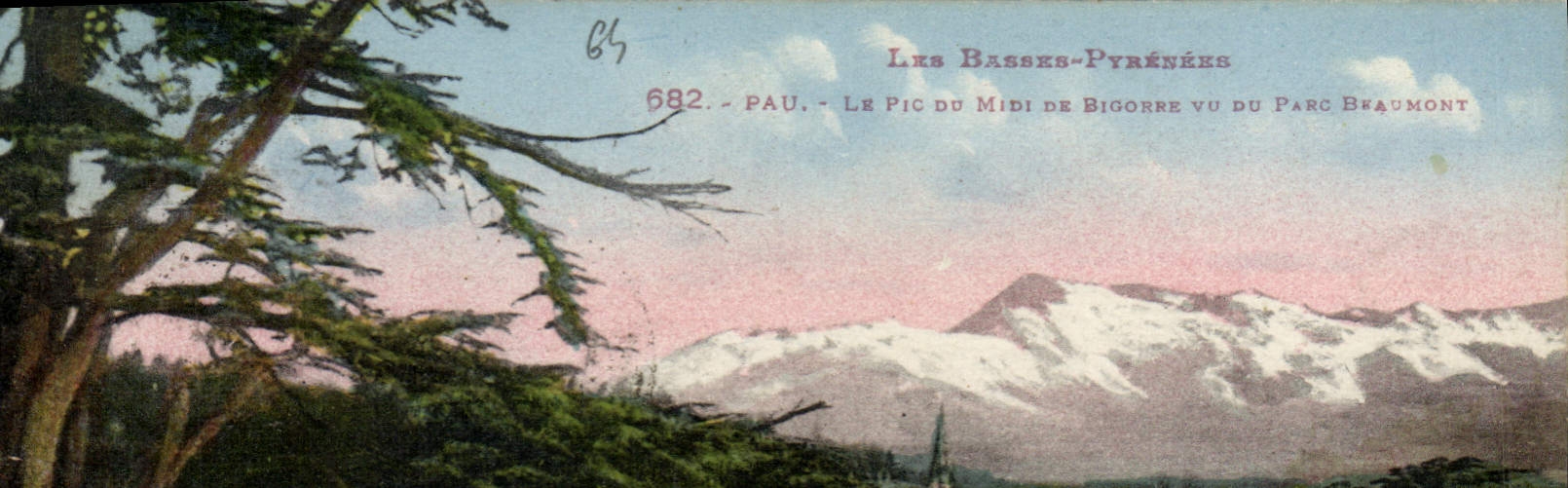CPA Pau Le Pic Midi de Bigorre vu du parc Beaumont
