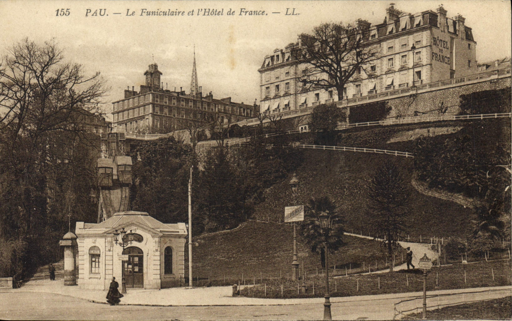 CPA Pau Le Funiculaire et l'Hotel de France 