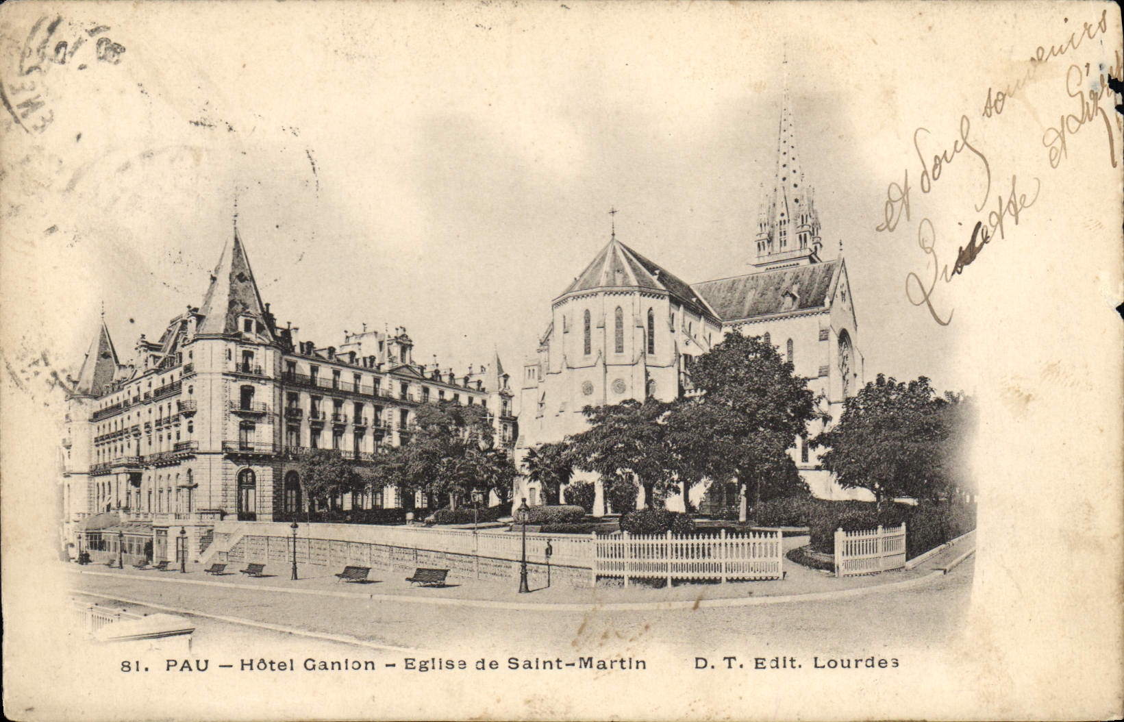CPA Pau Hotel Ganion Eglise de Saint Martin 