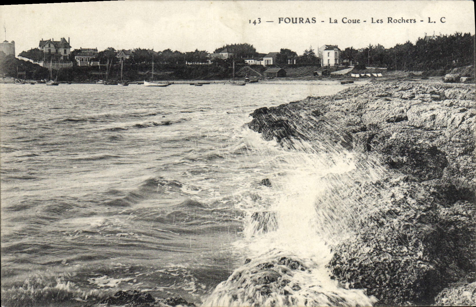 CPA Fouras La Coue Les Rochers