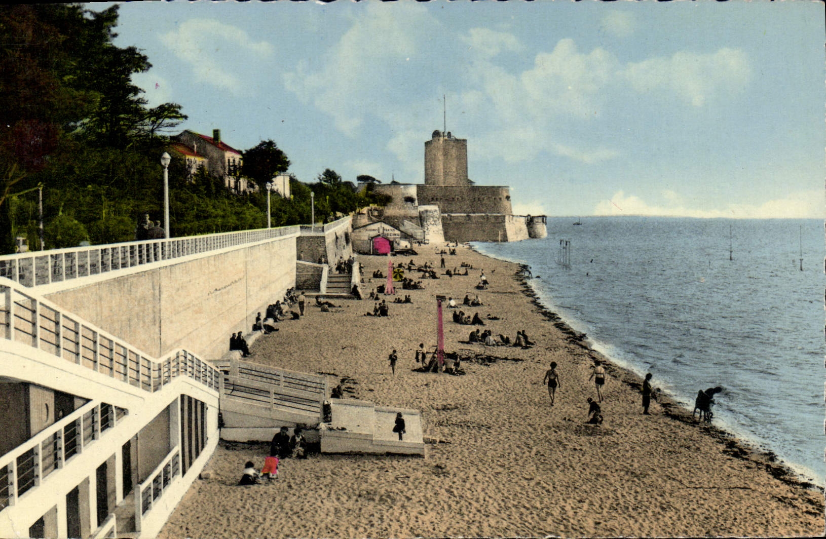 CPA Fouras La Plage cote Sud Le Semaphore 