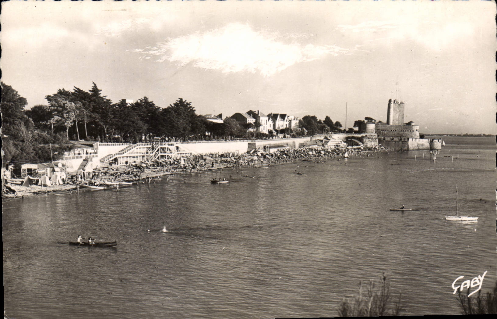 CPM Fouras La Grande Plage et le Semaphore
