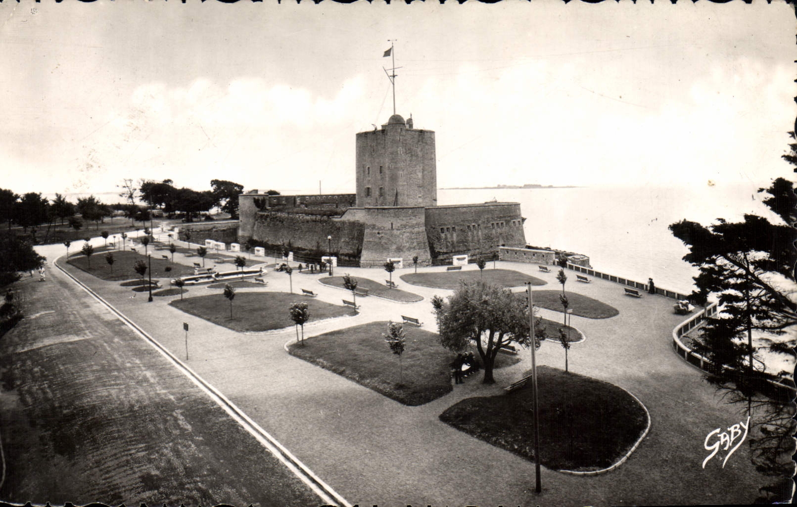 CPA Fouras Le Semaphore et les Jardins 
