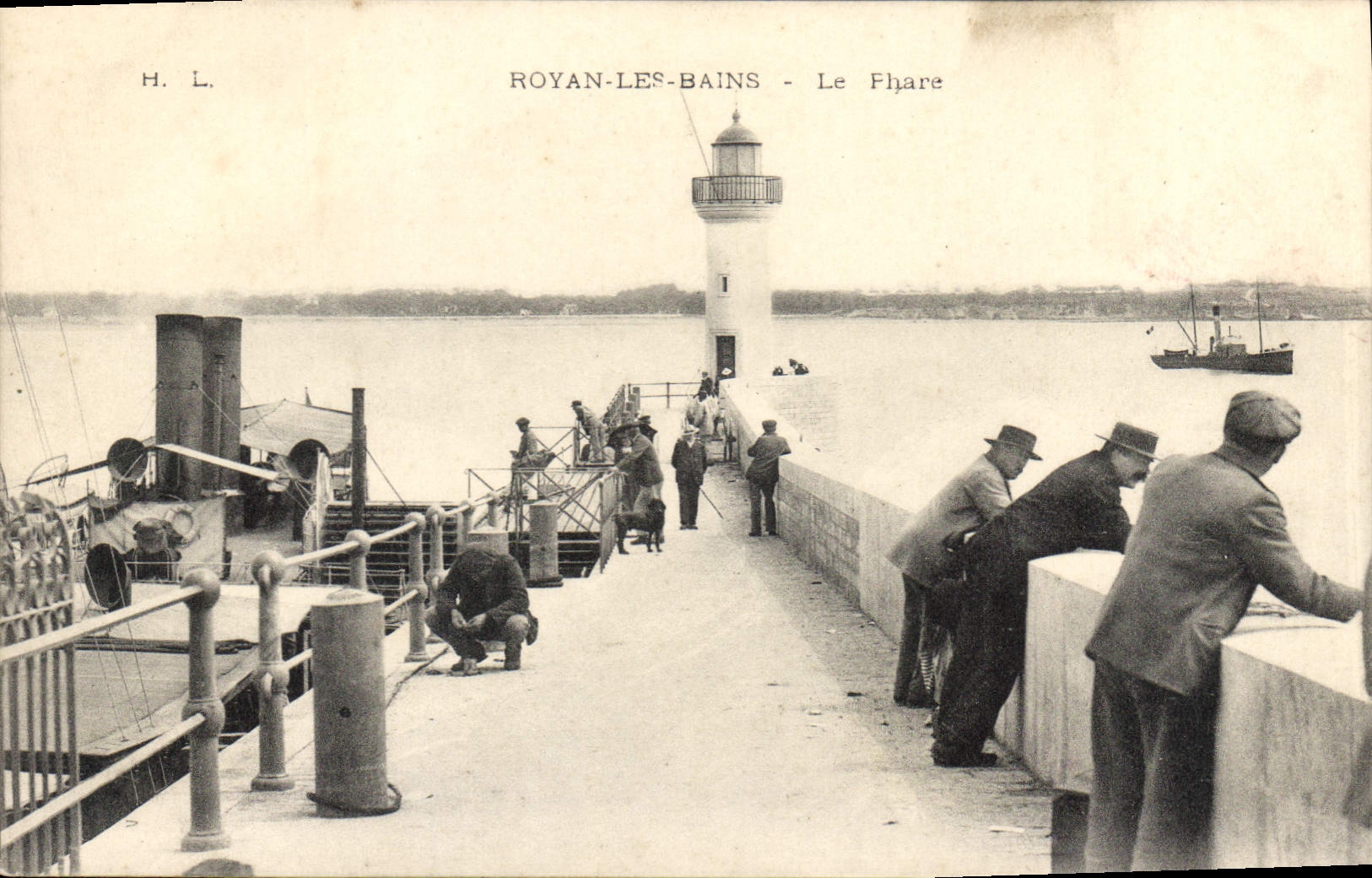 CPA Royan les Bains Le Phare 