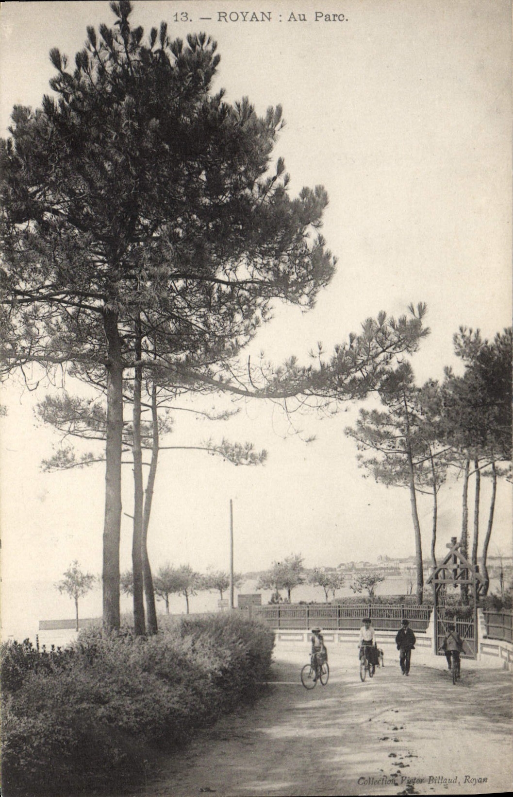 CPA Royan Au Parc 