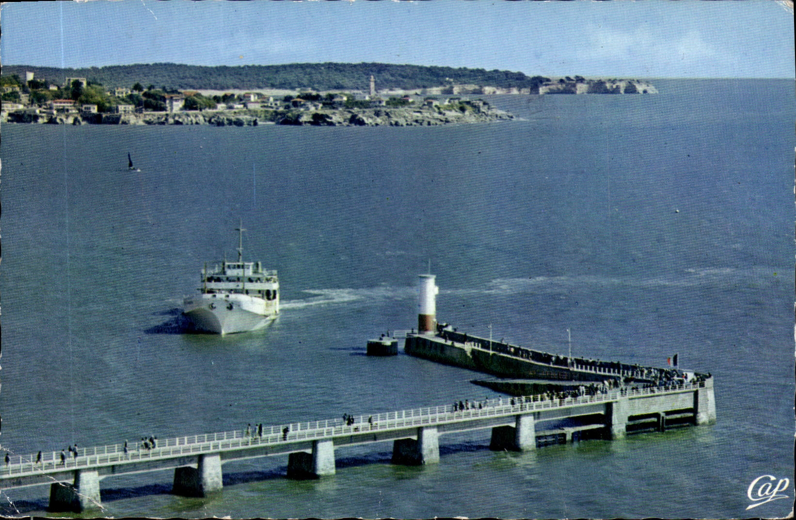 CPM Royan Le Bac Cote d'Argent Les pointes de St Georges de Didonne et de Suzac Bateau