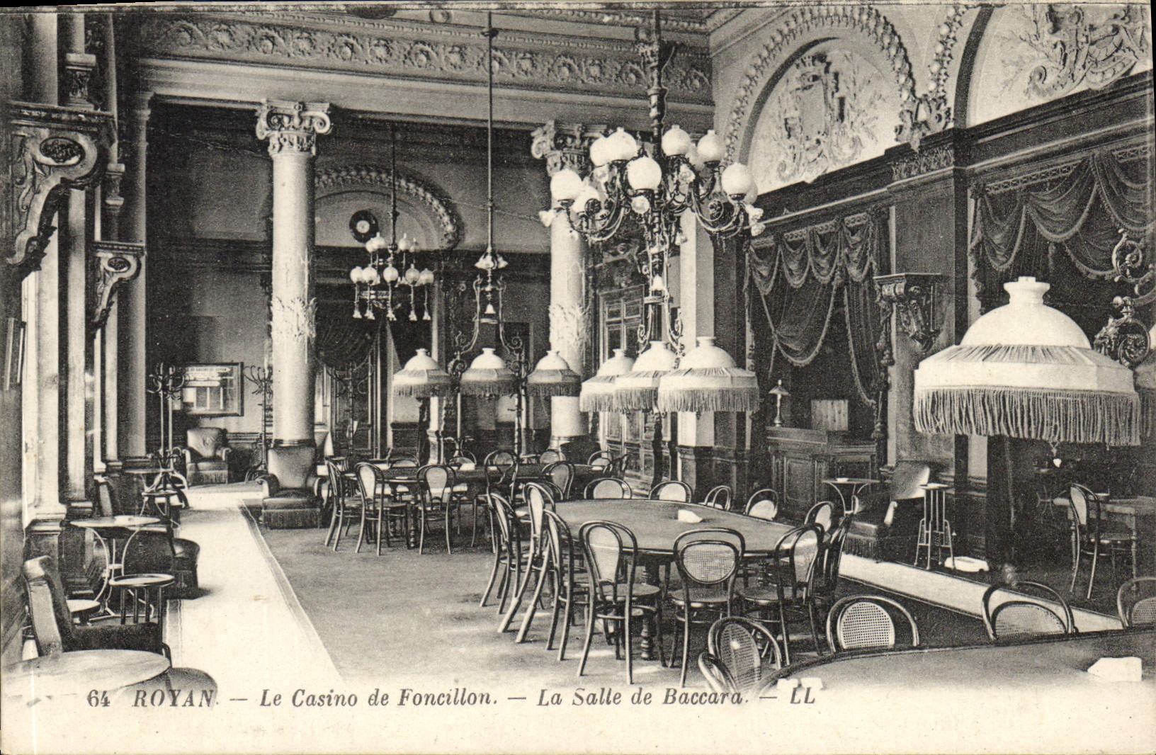 CPA Royan Le Casino de Foncillon La Salle de Baccara 