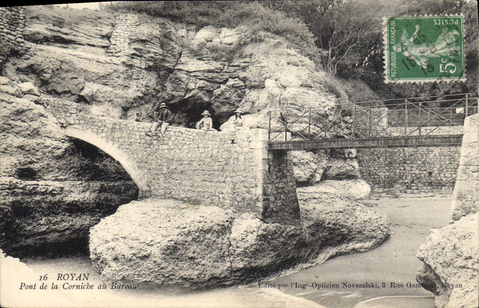 CPA Royan Pont de la Corniche au Bureau 