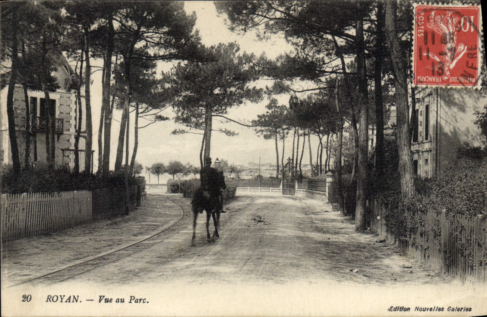 CPA Royan Vue au Parc 