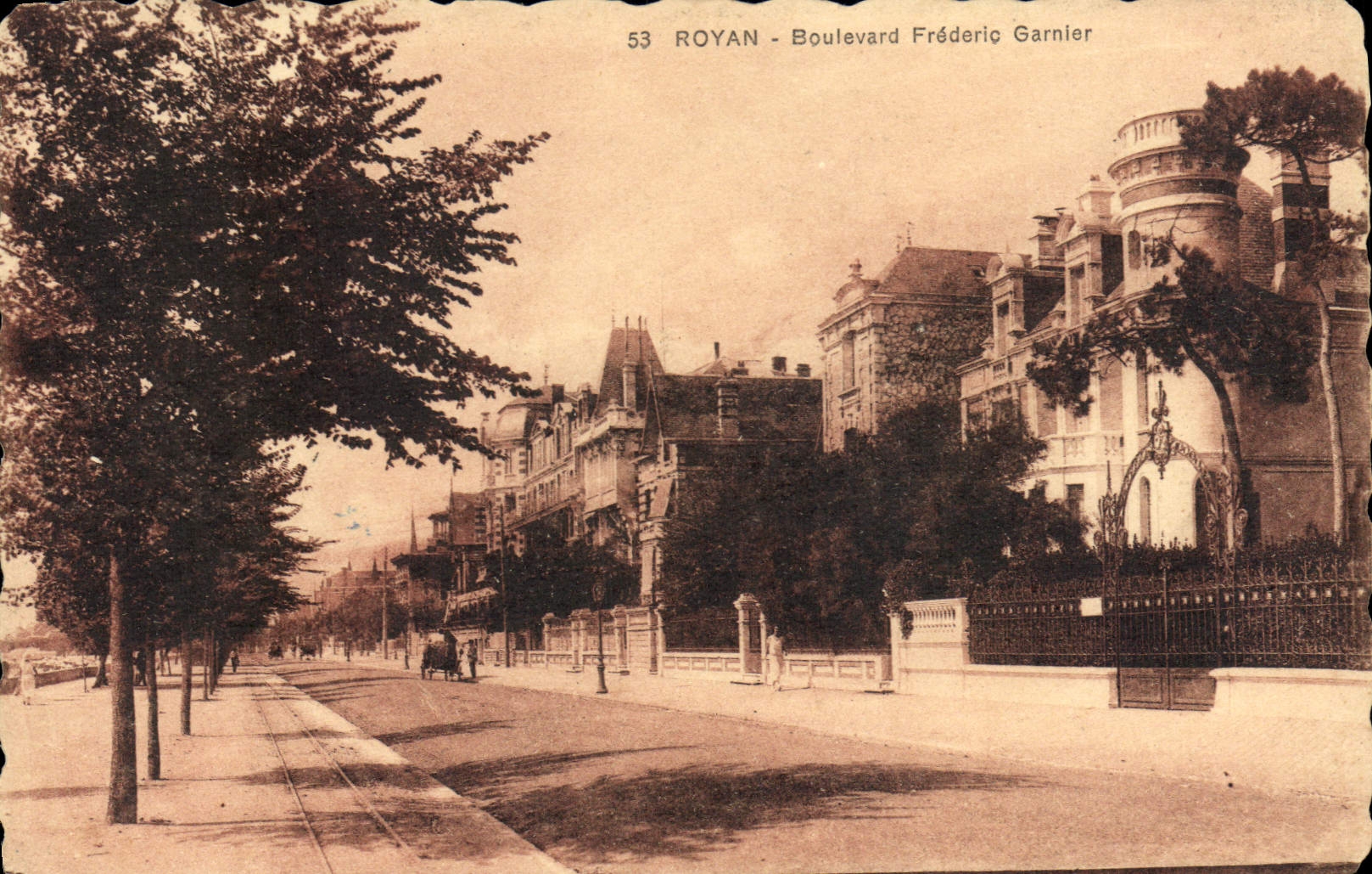 CPA Royan Boulevard Frederic Garnier 