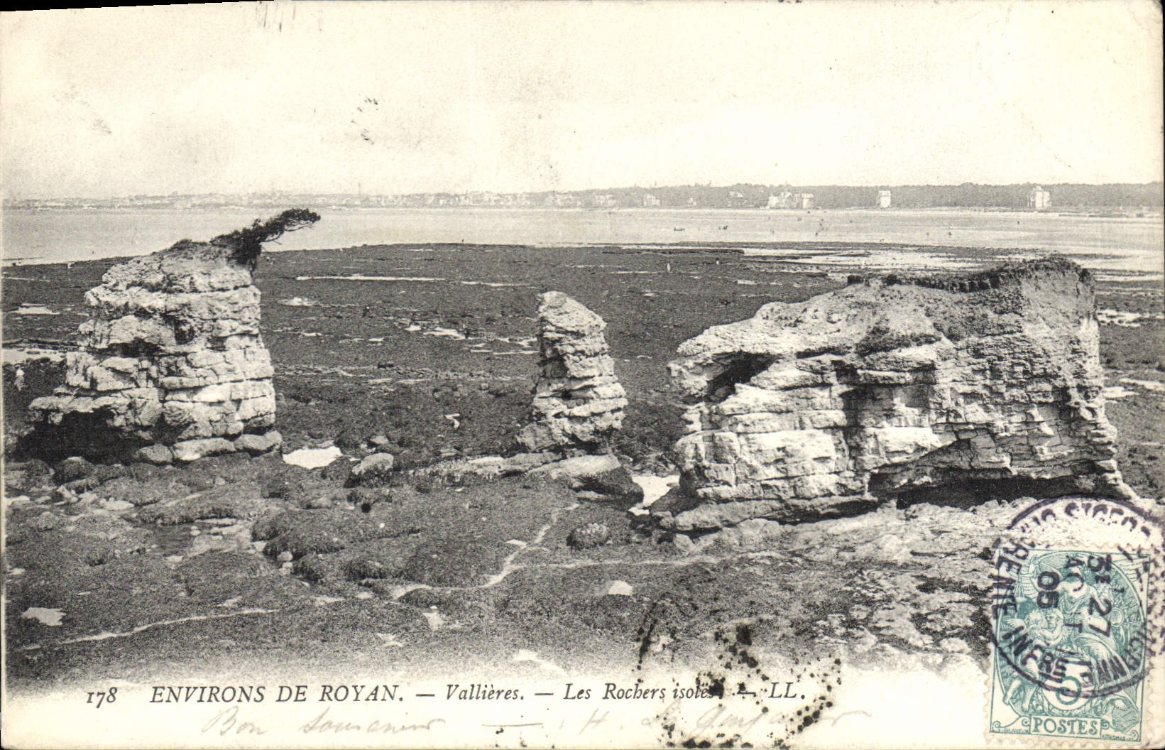 CPA Environs de Royan Vallieres Les Rochers