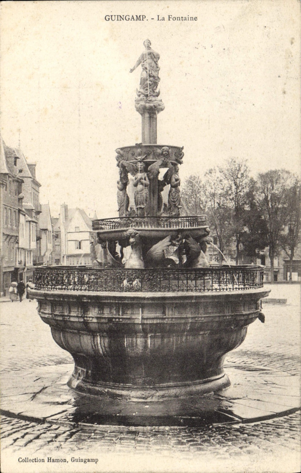 CPA Guingamp La Fontaine 