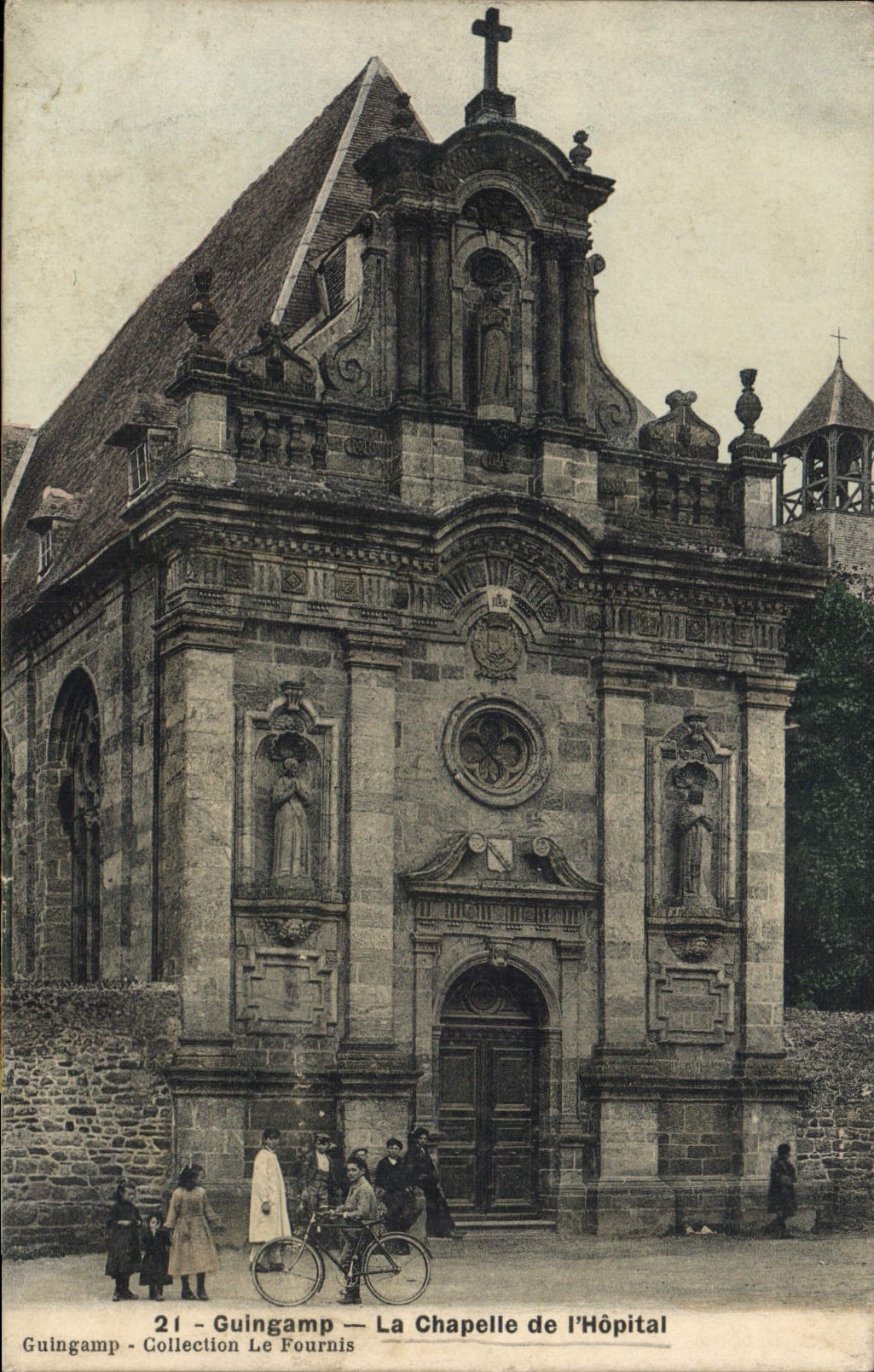 CPA Guingamp La Chapelle de l'Hopital 
