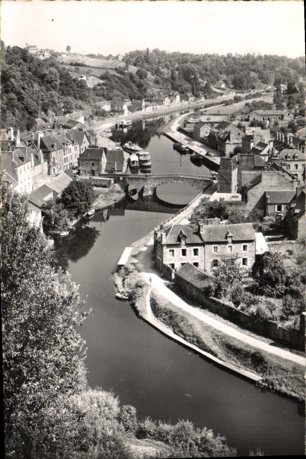 CPM Dinan La Rance vue du Viaduc 
