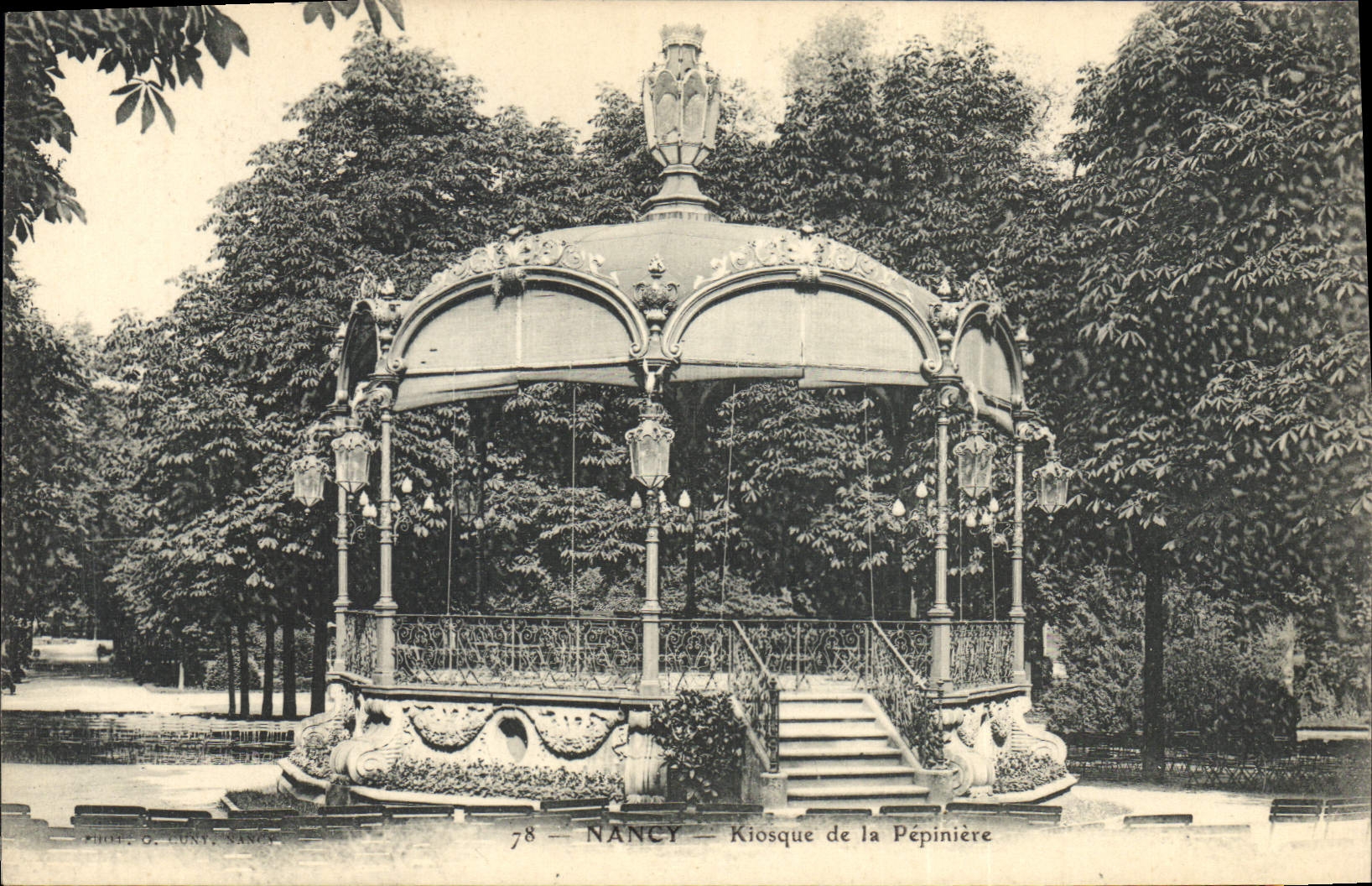 CPA Nancy Kiosque de la Pepiniere 