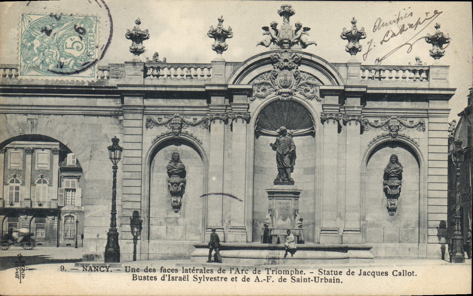 CPA Nancy Une des faces laterales de l'Arc de Triomphe Statue de Jacques Caillot Bustes d'Israel 