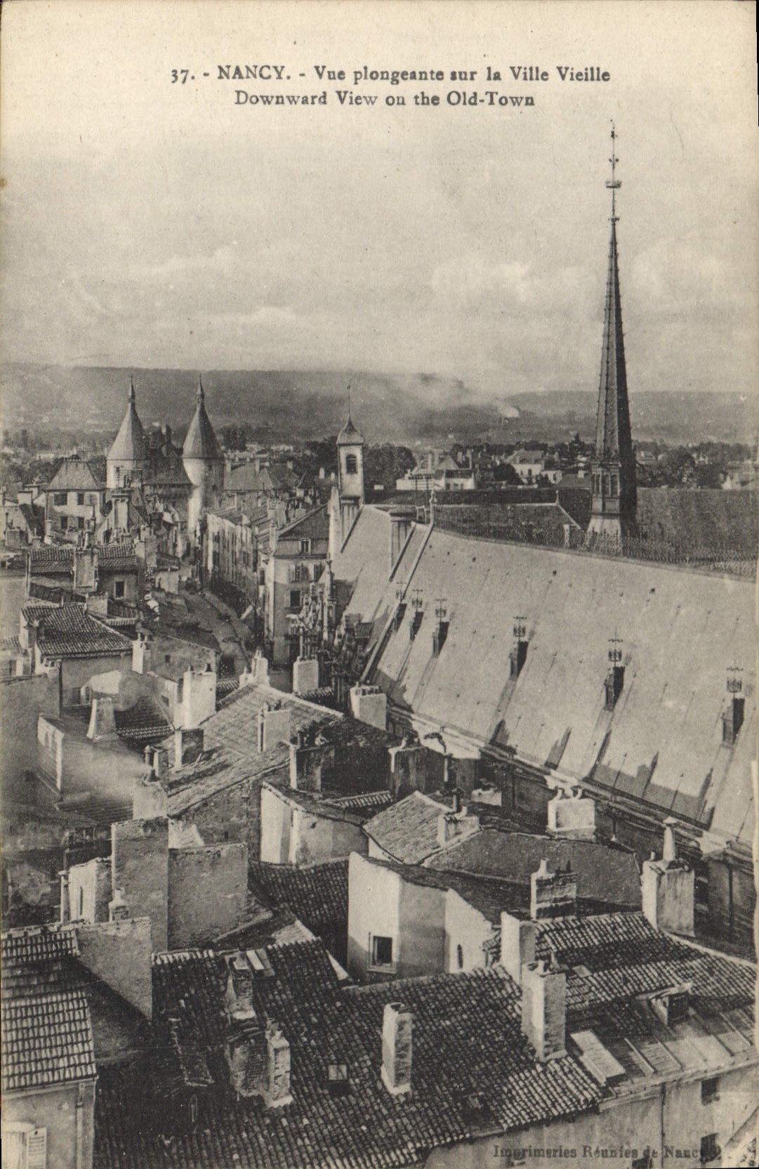 CPA Nancy Vue plongeante sur la Ville Vieille 