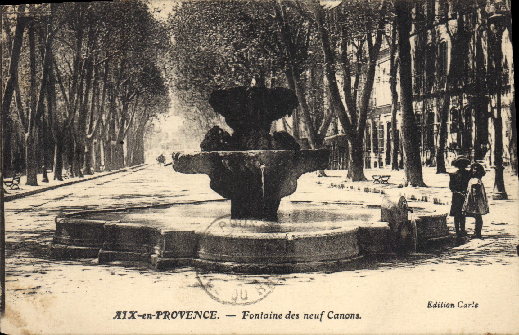 CPA Aix en Provence Fontaine des neuf Canons 
