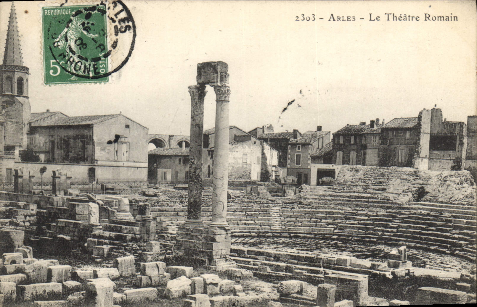 CPA Arles Le Theatre Romain 