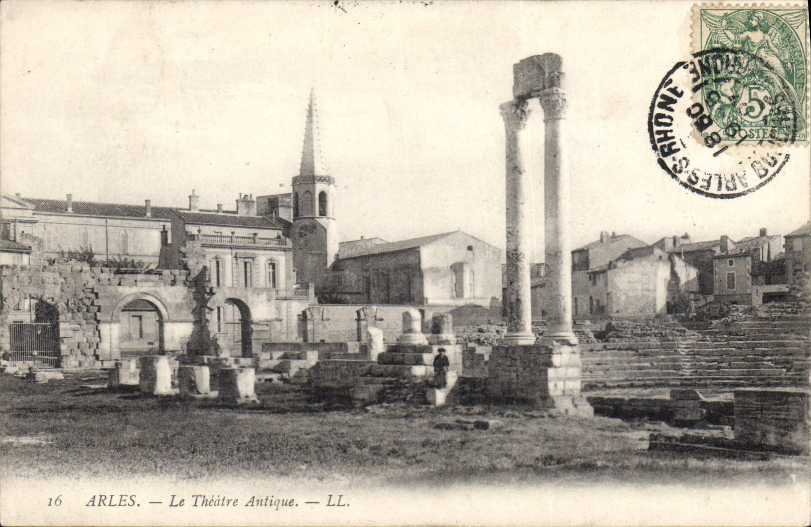 CPA Arles Le Theatre Antique 