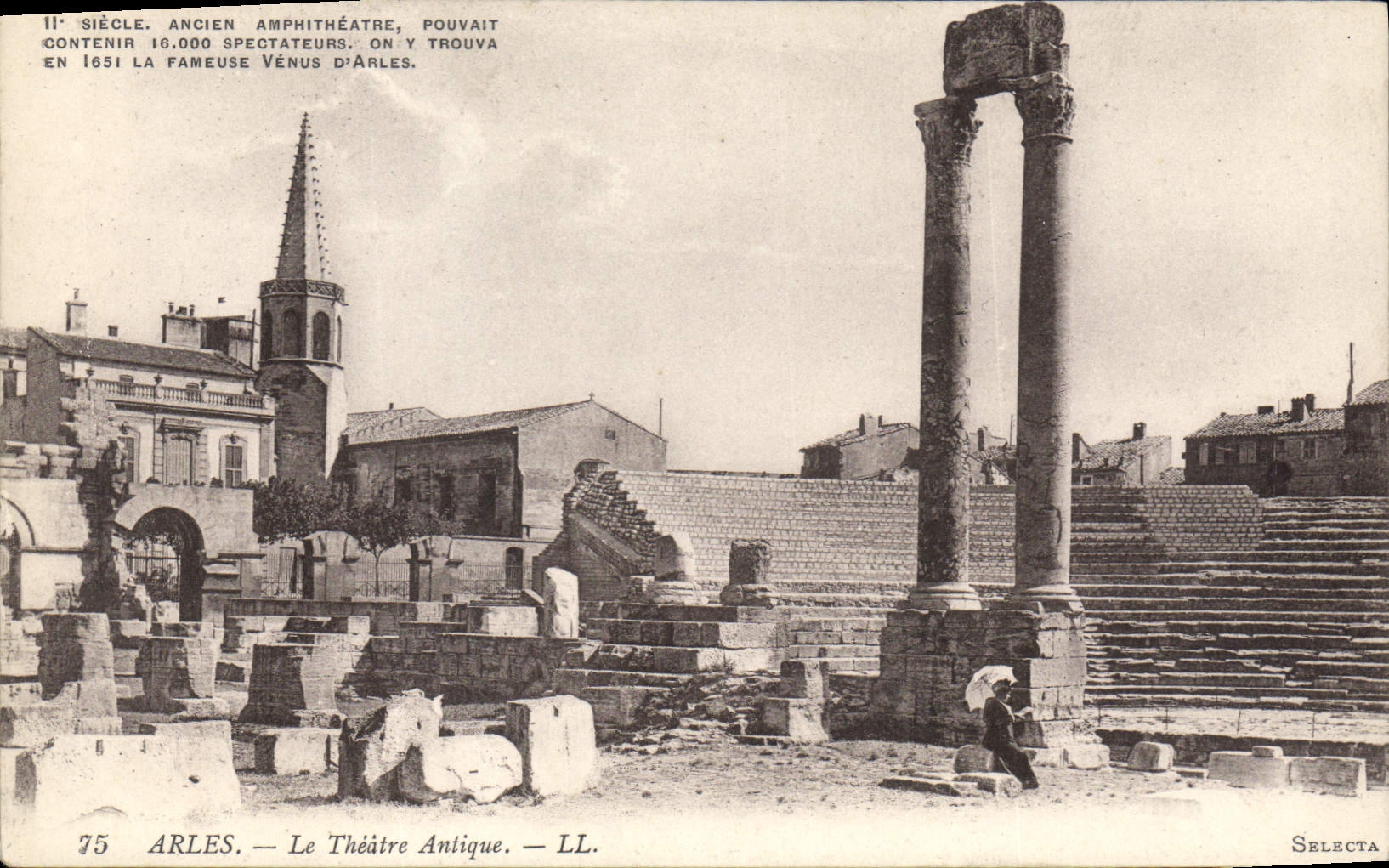 CPA Arles Le Theatre Antique 