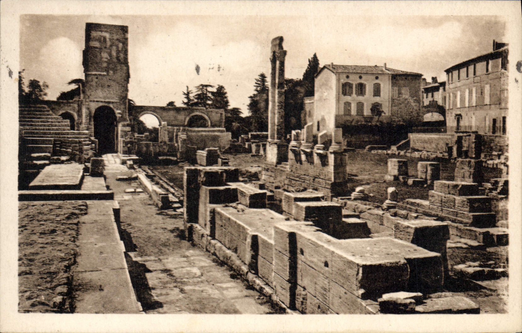 CPA Arles Theatre Antique 