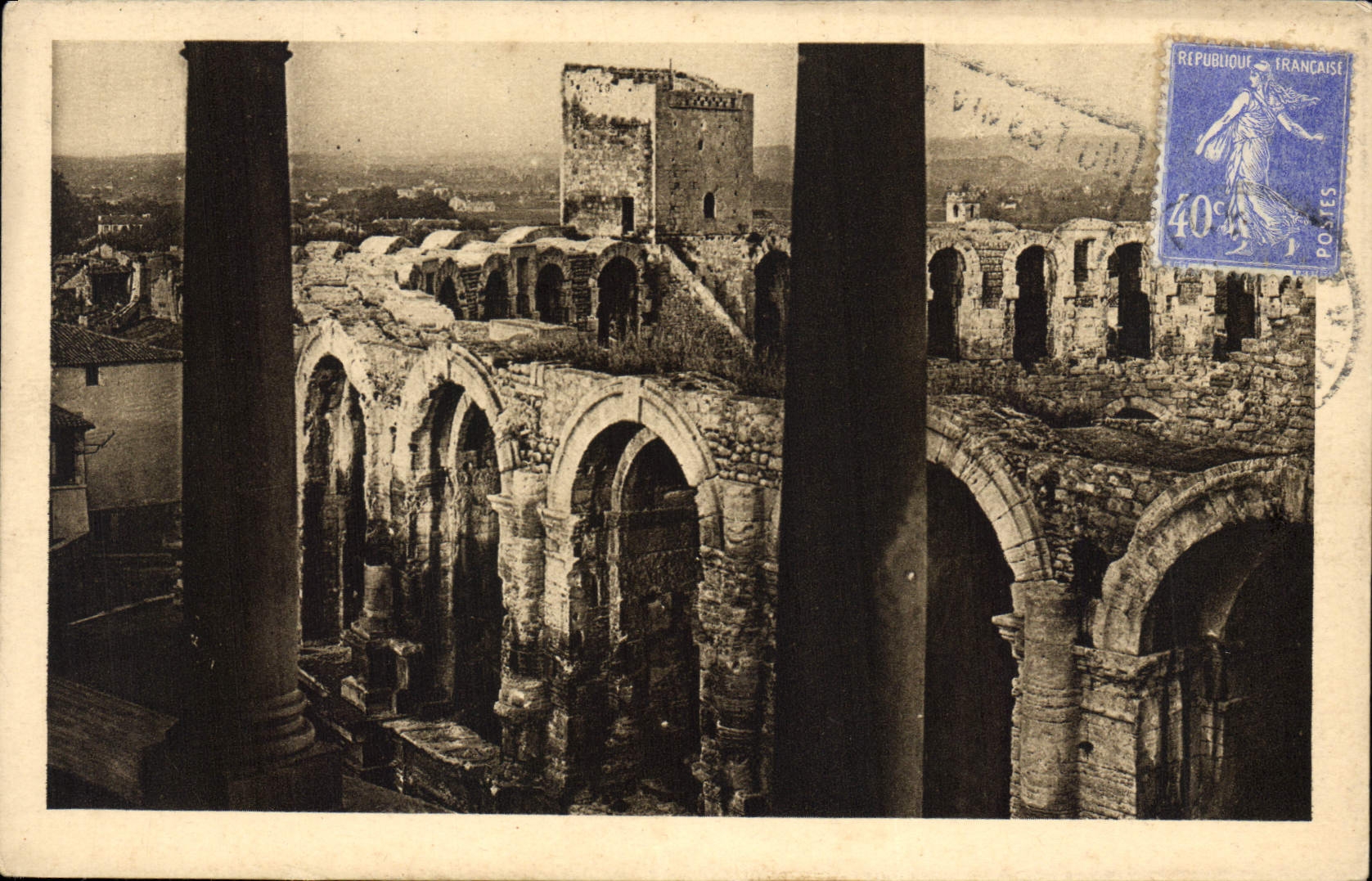 CPA Arles Les Arenes 