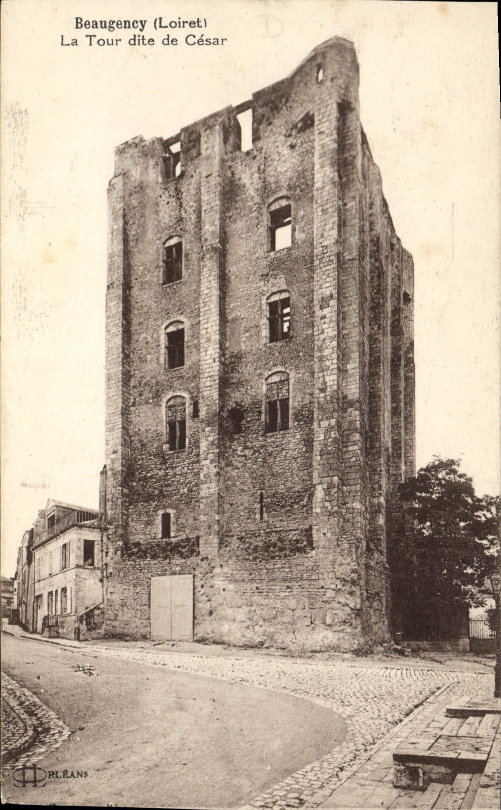 CPA Beaugency Loiret La Tour dite de Cesar