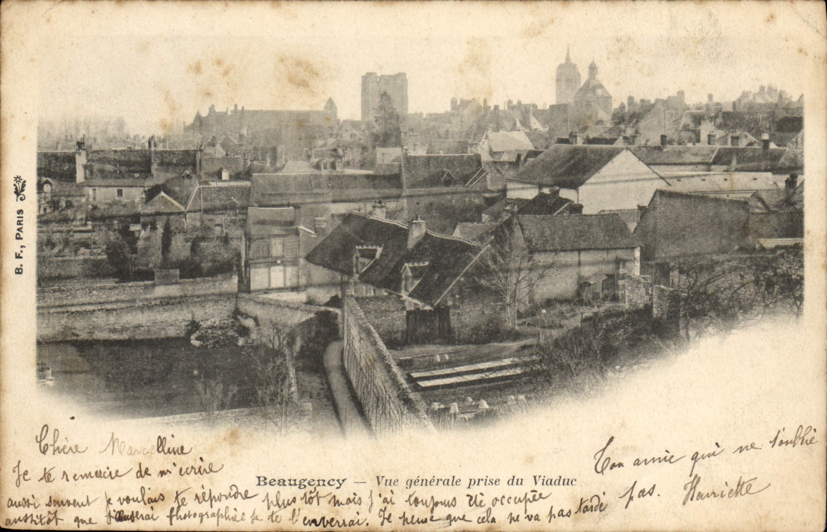 CPA Beaugency Vue generale prise du Viaduc