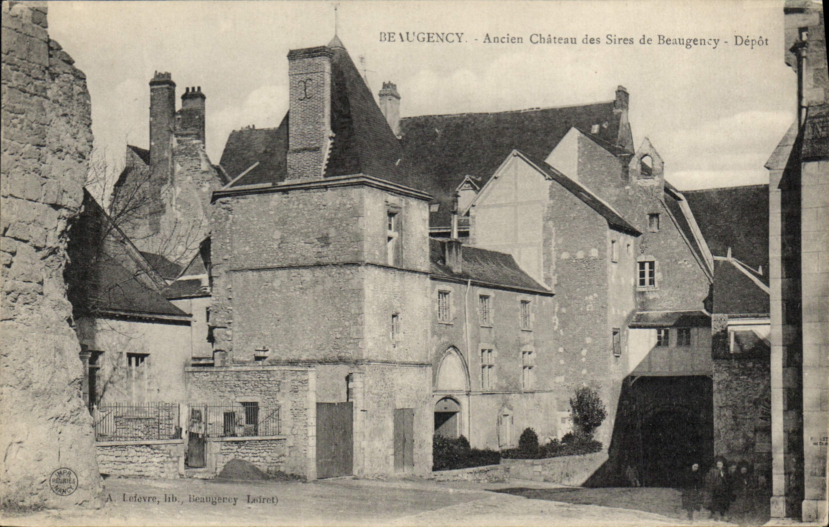 CPA Beaugency Ancien Chateau des Sires de Beaugency Depot