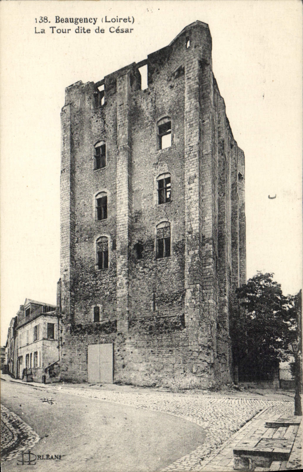 CPA Beaugency Loiret La Tour dite de Cesar