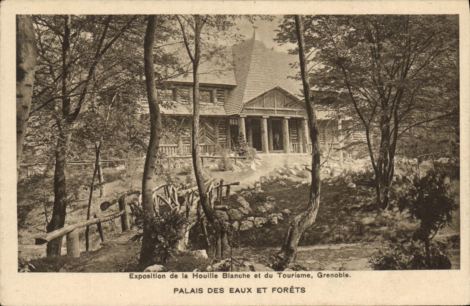 CPA Exposition de la Houille Blanche et du Tourisme Grenoble Palais des eaux et Forets 
