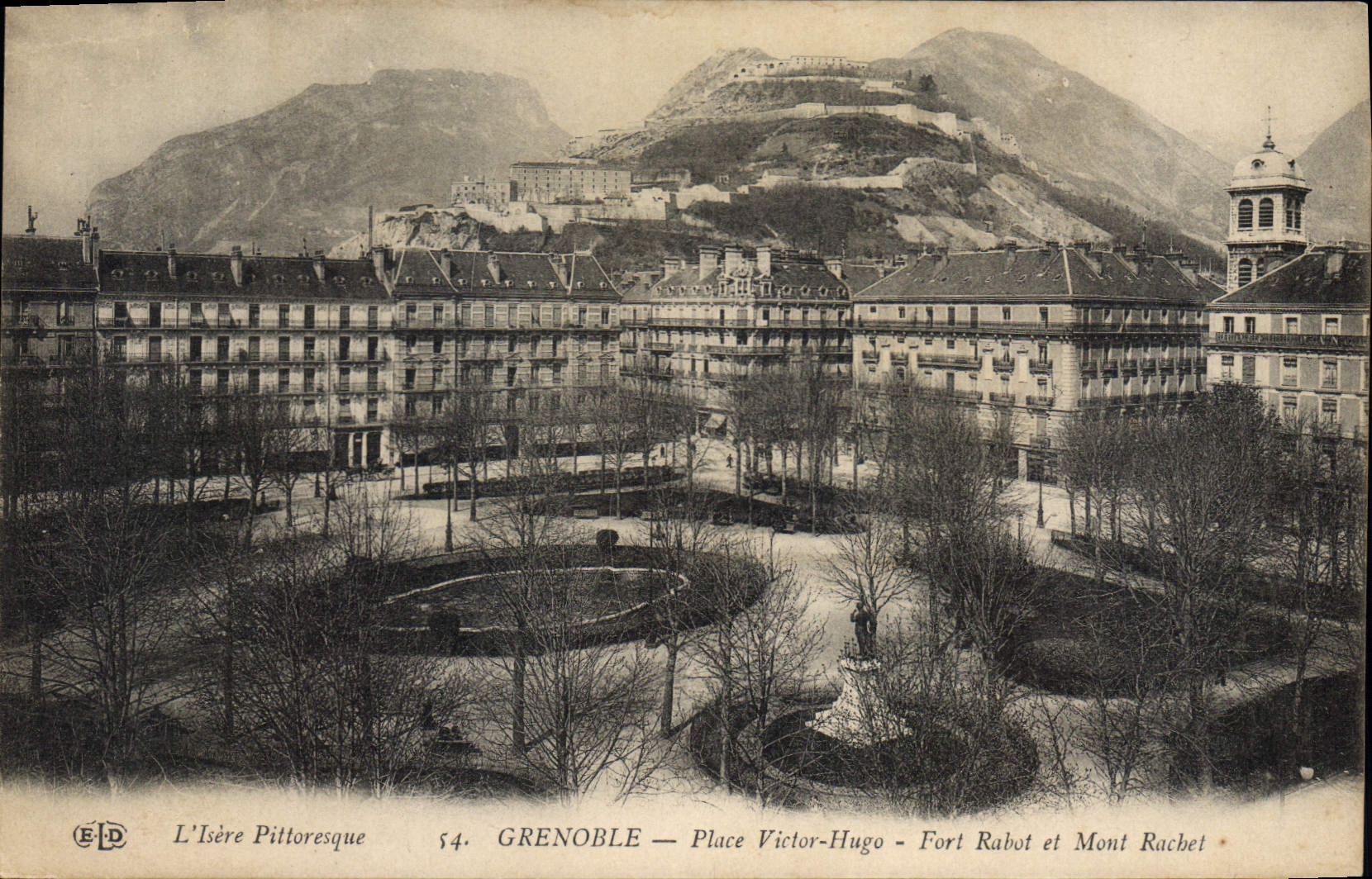 CPA Grenoble Place Victor Hugo Fort Rabot et Mont Racbel