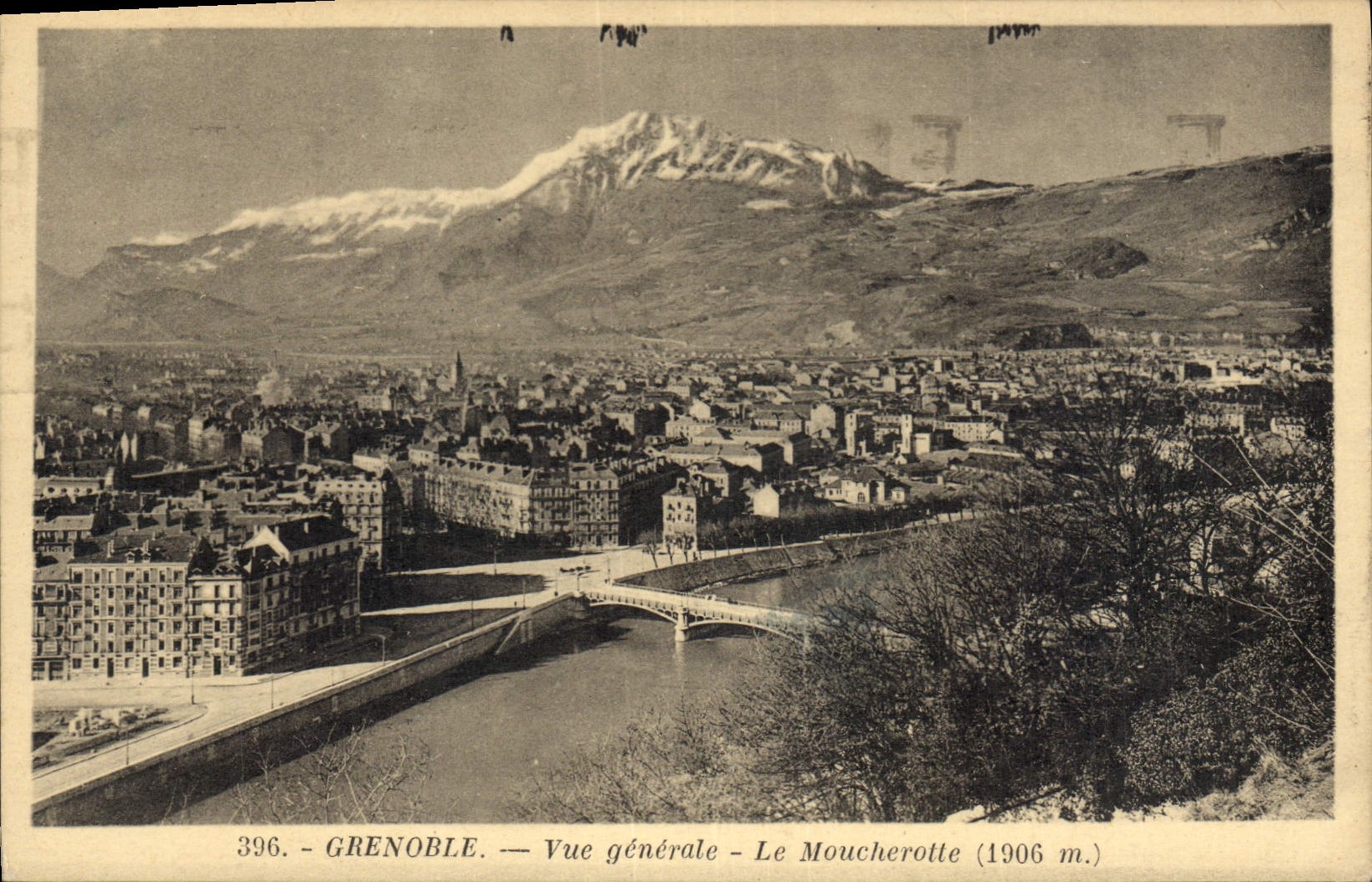 CPA Grenoble Vue generale Le Moucherotte