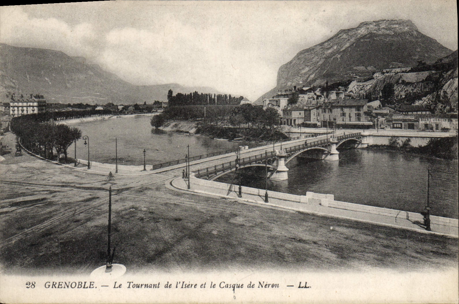 CPA Grenoble Le Tournant de l'Isere et le Casque de Neron