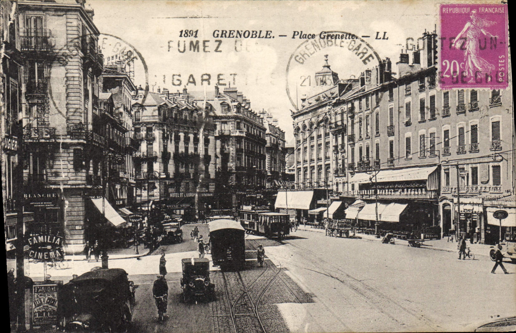 CPA Grenoble Place Grenette Train Tramway