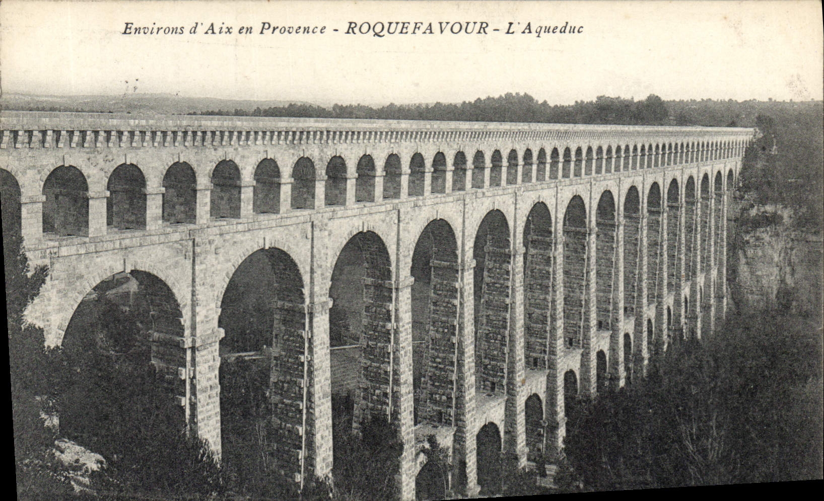 CPA Environs d'Aix en Provence Roquefavour l'Aqueduc 